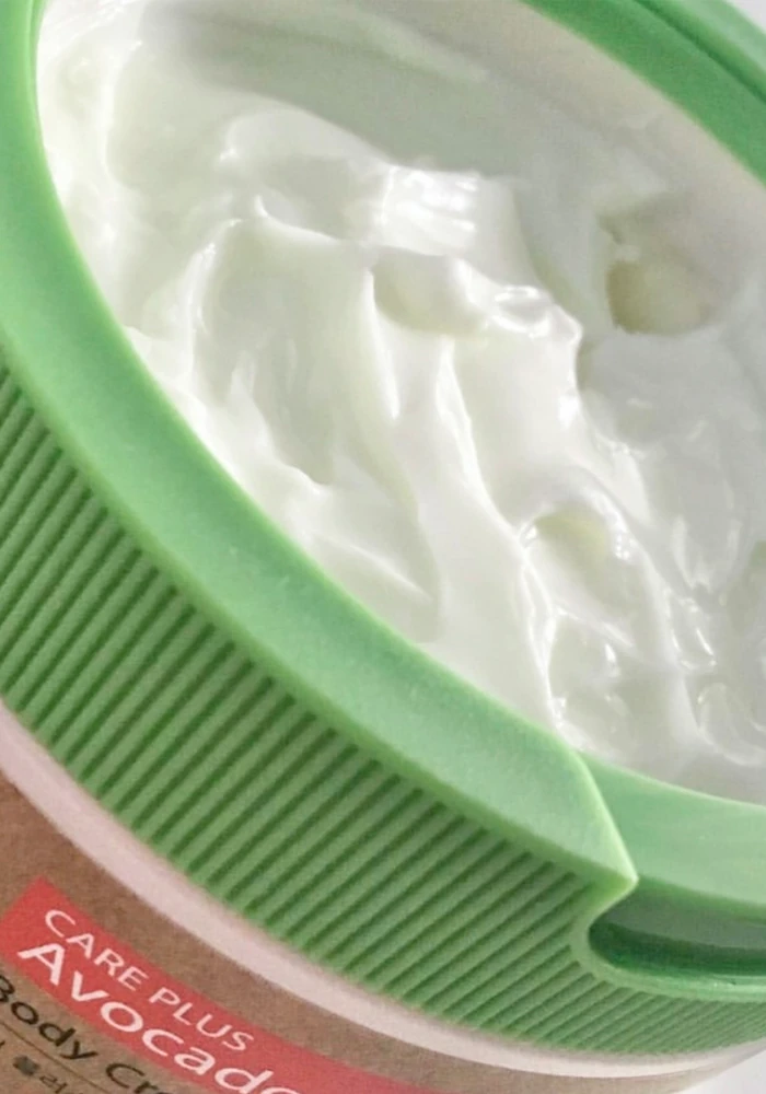 Питательный крем для тела с экстрактом авокадо | 300мл | the SAEM Care Plus Avocado Body Cream