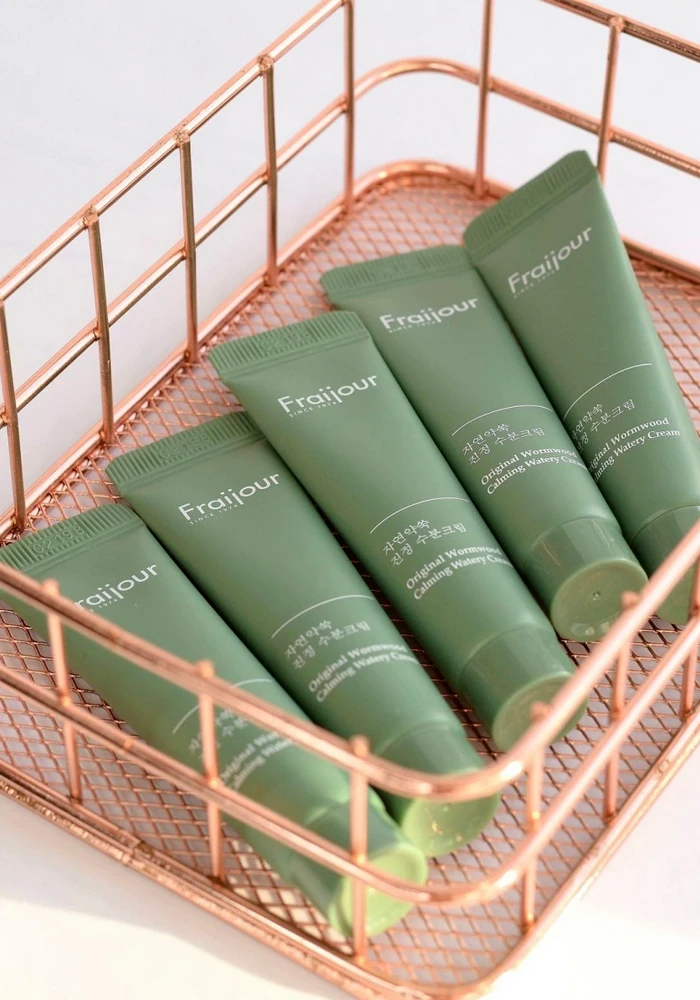 Легкий увлажняющий крем с полынью |10 ml| Fraijour Original Herb Wormwood Calming Watery Cream (mini)