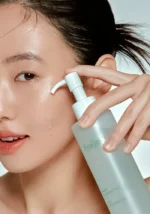 Успокаивающее гидрофильное масло с хауттюйнией |210 ml| Fraijour Heartleaf Pore Melting Cleansing Oil — изображение 4