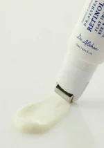 Массажный крем для век с 0,1% ретинолом Dr. Althea Retinol Flat Iron Eye Roller 25 ml